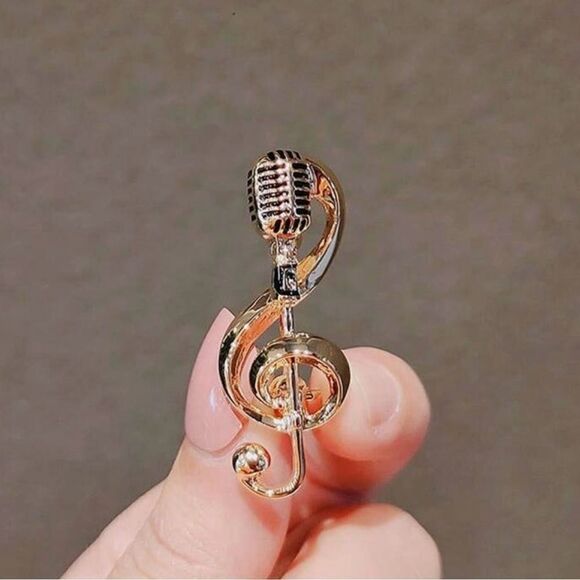Vintage Inspired Microphone Brooch, Gold Tone, Rockabilly, Elegant - Picture 2 of 4